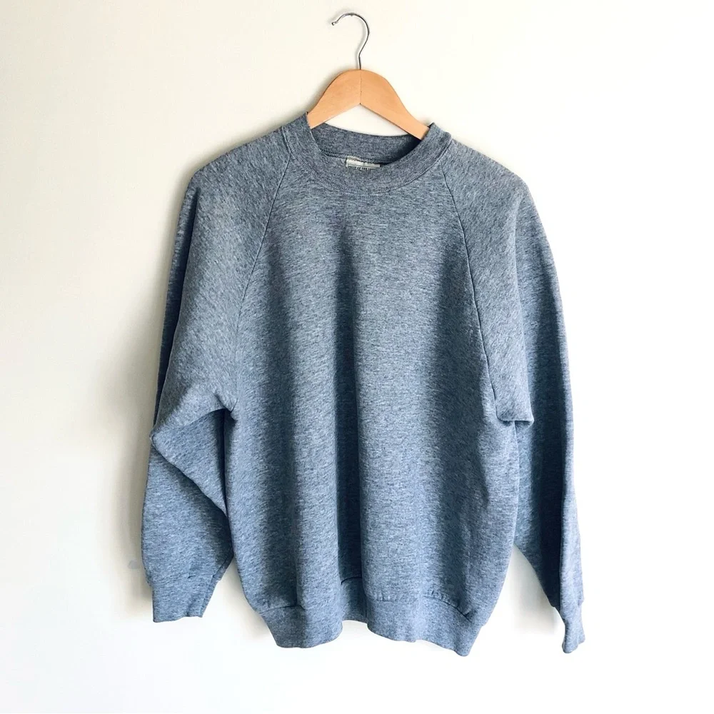 Vintage gray sweatshirt - Picture 2 of 11